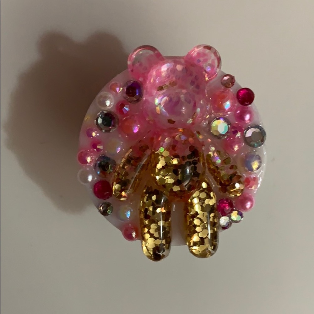 Custom bedazzled Pop Socket